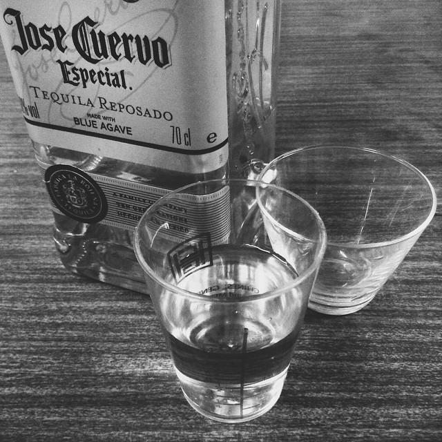 BoyNextUniverse's tweet photo. a tequila shot (or 10+) a day keeps the badtrip away. #CHEERS 🍸 #DailyEssentials #GoodMorningRoutine ☺️ http://t.co/DaUz169SfT