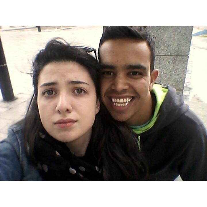 ainhizeGB's tweet photo. hay algo mejor que tener amigos como vosotros y mi cuquii que son esa familia que e elegido sois increible ♥ http://t.co/UwC3cVxdb9