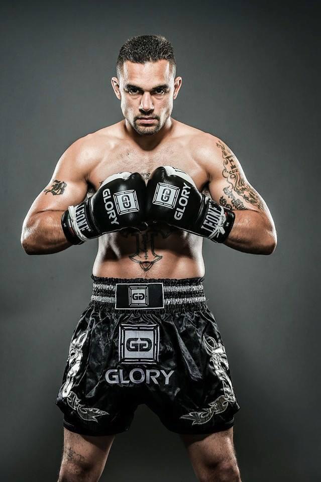 JustinBaesman's tweet photo. Almost time @GammaLabs @CliffGammaCEO @GLORY_WS @spike #TeamGamma #mmagold fueled by Gamma Labs..... http://t.co/uaoyIpsKW9