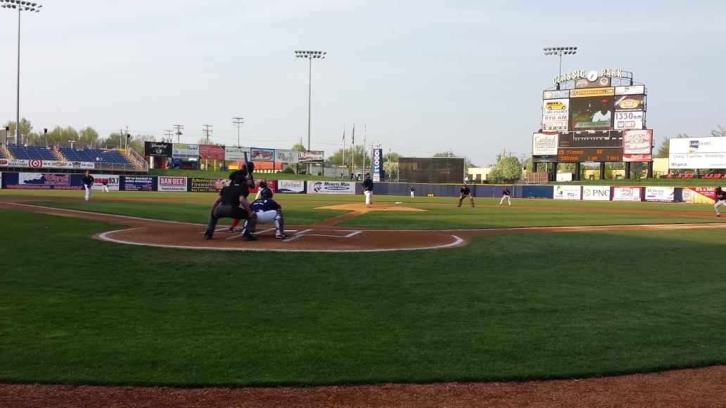BBQCentralShow's tweet photo. With @SvagerkoTc at the single A Indians affiliate tonight... Great seats, eh buddy? http://t.co/V4W0yRPR07