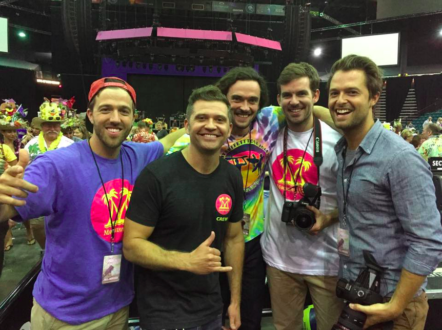 .<a href="/HAHAyoMusic/">HAHA-YO</a>'s trip to #Vegas to meet Jimmy Buffett is up on Margaritaville TV now bit.ly/1F4DfQQ [Watch]