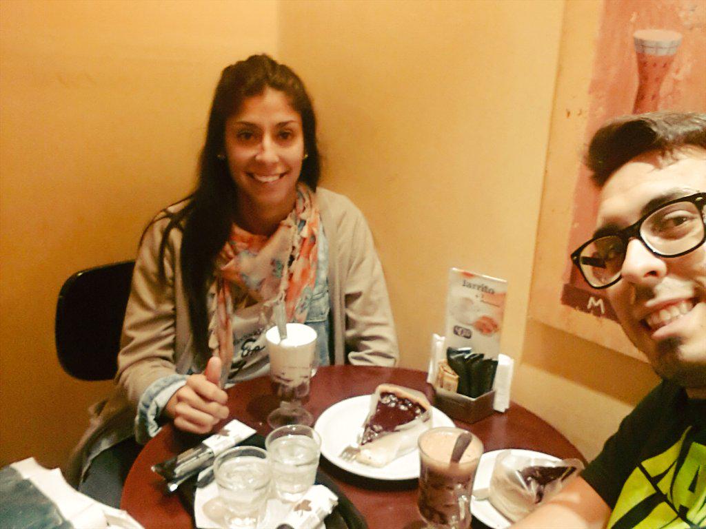 RNicolasangel's tweet photo. #ElDineroNoEsTodo #PagandoApuestas #EB13 #MediaTardeEnHavanna @Havanna_arg 👌👍👏💞 http://t.co/NcaQnr5VDs