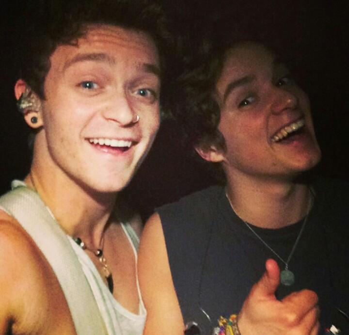 VamilyBrazil's tweet photo. Conseguiram superar o show de hoje? http://t.co/P5TNrxQCmP