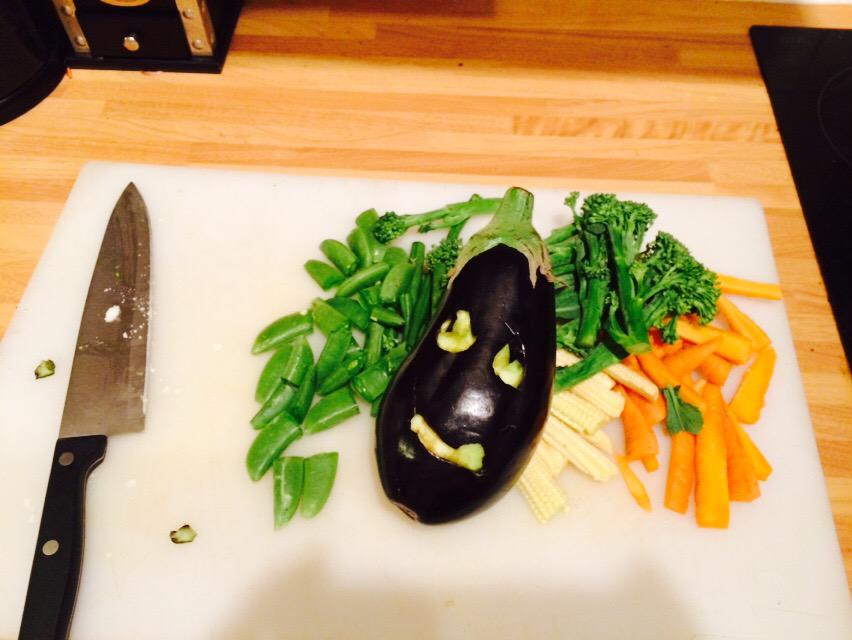 freeth's tweet photo. @SnoopDogg I made a wicked curry tonight http://t.co/zYbxKxI3cS