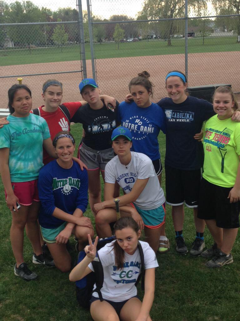 JordanManthei's tweet photo. Come out to Riverview at 11 am tomorrow for our double header against southwest!! Come support all the seniors💙💚 http://t.co/Mmd9UsZHpV