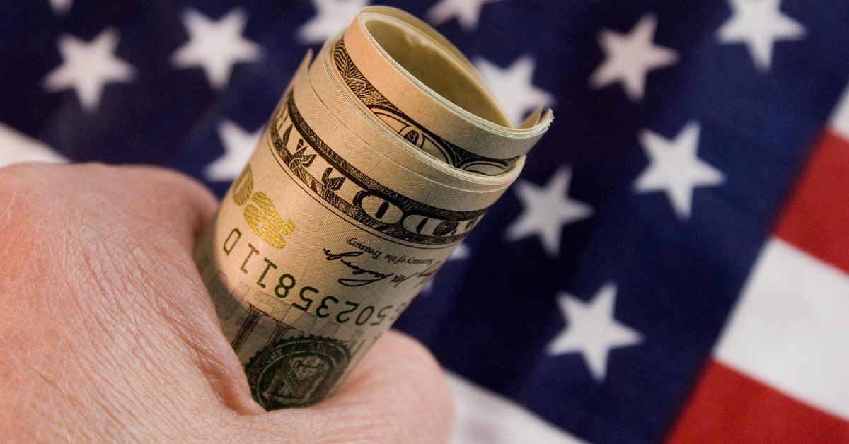 CNBC's tweet image. Millionaires place big bets on this stock sector » cnb.cx/1F9THRR