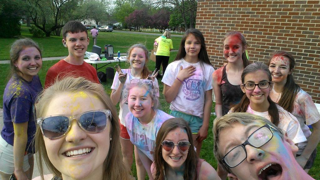 AshleyCochrane4's tweet image. Color-A-Thon for the Conneaut kids was so much fun #wearecolorful