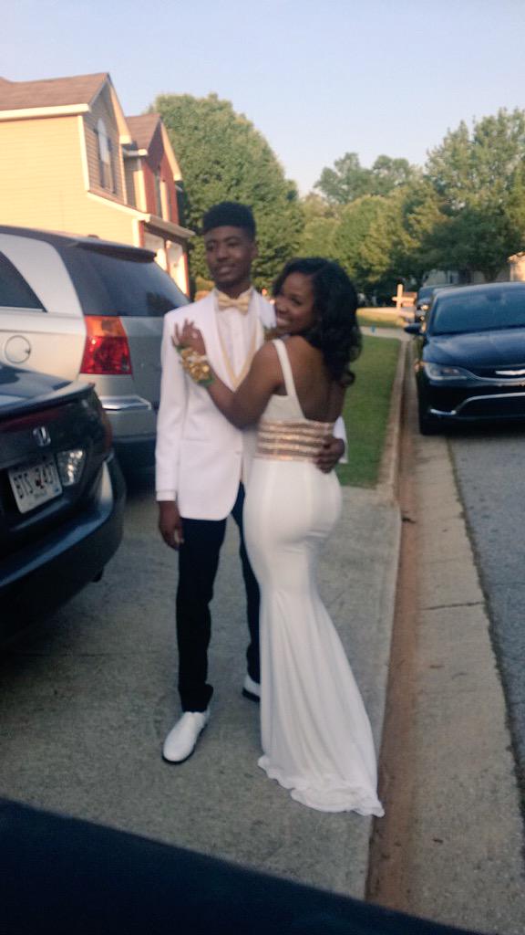 DekalbProms's tweet photo. Nice 🙌🏾😩 http://t.co/WpKdEQL9iJ
