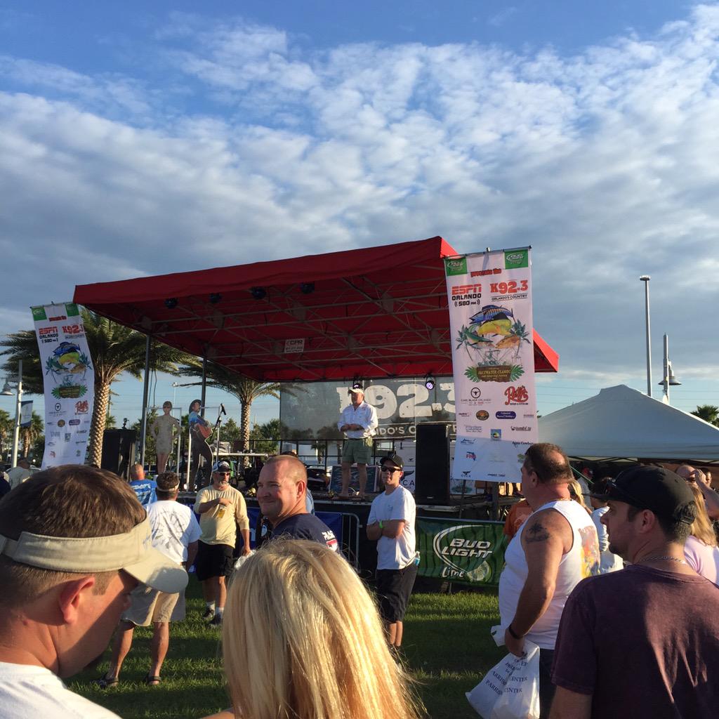 InletCracker's tweet photo. Team #inletcracker checking in at the #saltwaterclassic in PC. #honorthewateryourway http://t.co/Qnj0Js3rd1