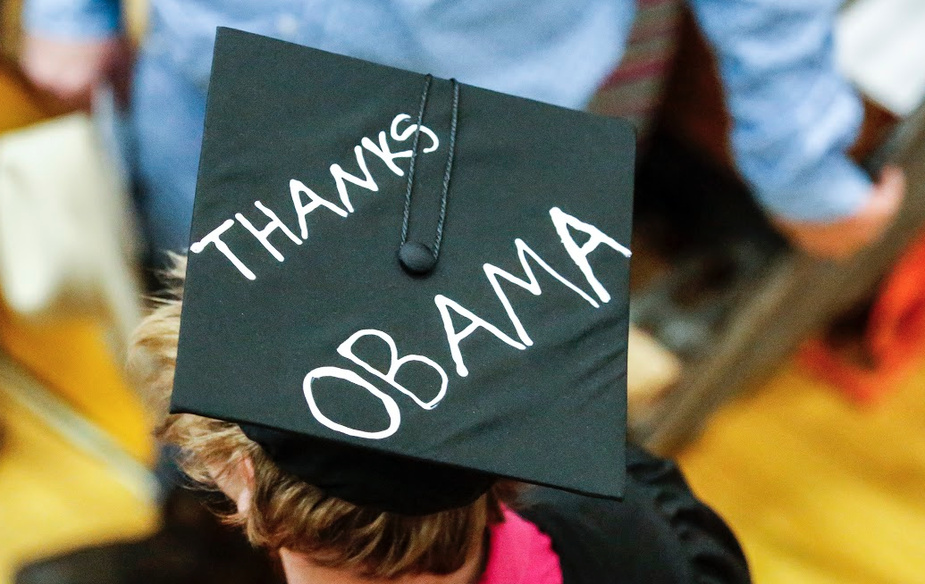 dailyrepublic's tweet photo. Obama says he’s inspired by S.D. graduates @BarackObama #ObamaSD http://t.co/dnGcSXMJAC http://t.co/G93bpP1l6m