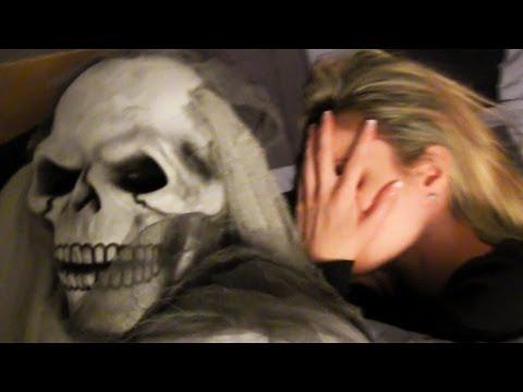 feeling52fit's tweet image. HALLOWEEN GHOST SCARE PRANK! vid.staged.com/kxnp #staged