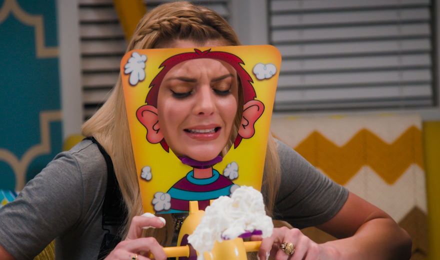 E_philippines's tweet photo. This is totally happening tonight on #GraceShow! @GraceHelbig @GraceShow http://t.co/G83j8pm228