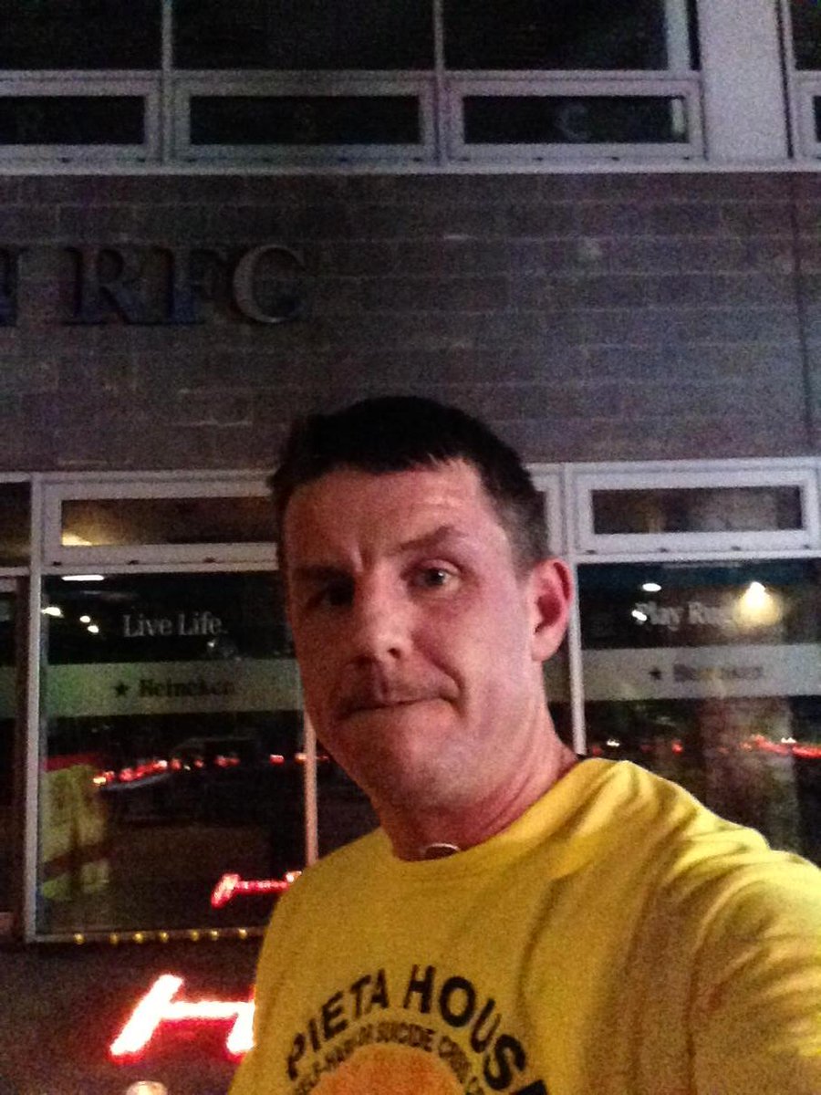 eddiesmsgpc's tweet image. Today flying around, limerick
Darkness into the light #