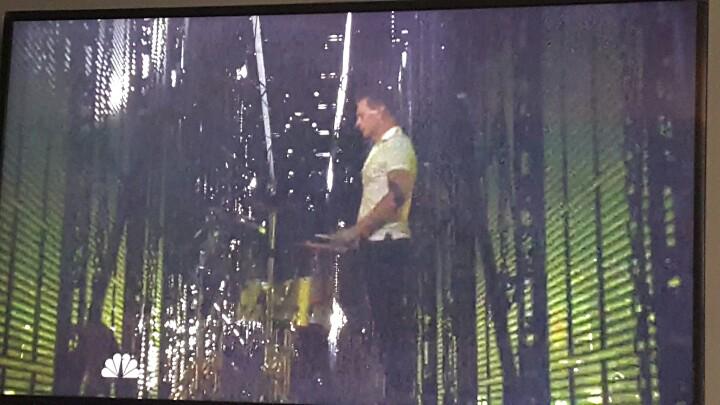 atu2comSherry's tweet photo. #U2ieTour promo video still (band sandwiched on catwalk ramp between screen) #U2chat http://t.co/N5cprMg3cH