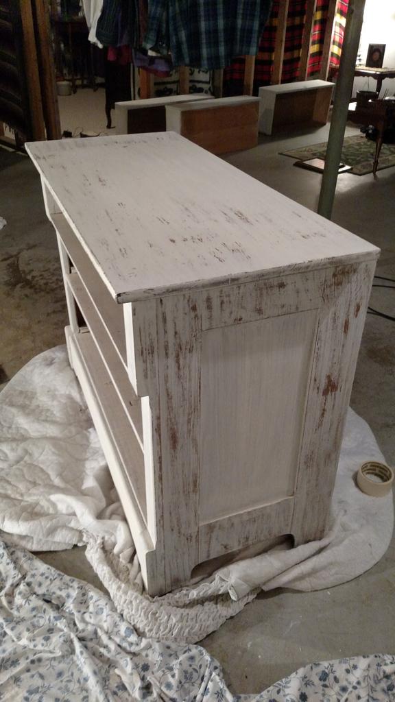 VMansker's tweet photo. Sanded by hand for that distressed look http://t.co/hzyQJdlDJV