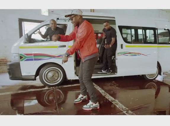 Cleoo_000's tweet photo. Baleka!Fakumoya Fakumoya!  Juluka!  @okmalumkoolkat #SlyzaTsotsiMusicVid @MAJORLEAGUEDJZ http://t.co/gMOUjXfhrr