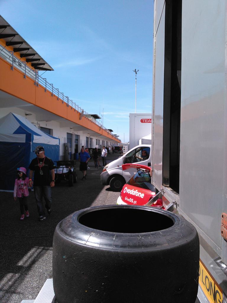 p2pc2e's tweet image. More of wot's going on here. @GT_Open @CIRCUITOESTORIL Like!  #gtopen #totalperformance