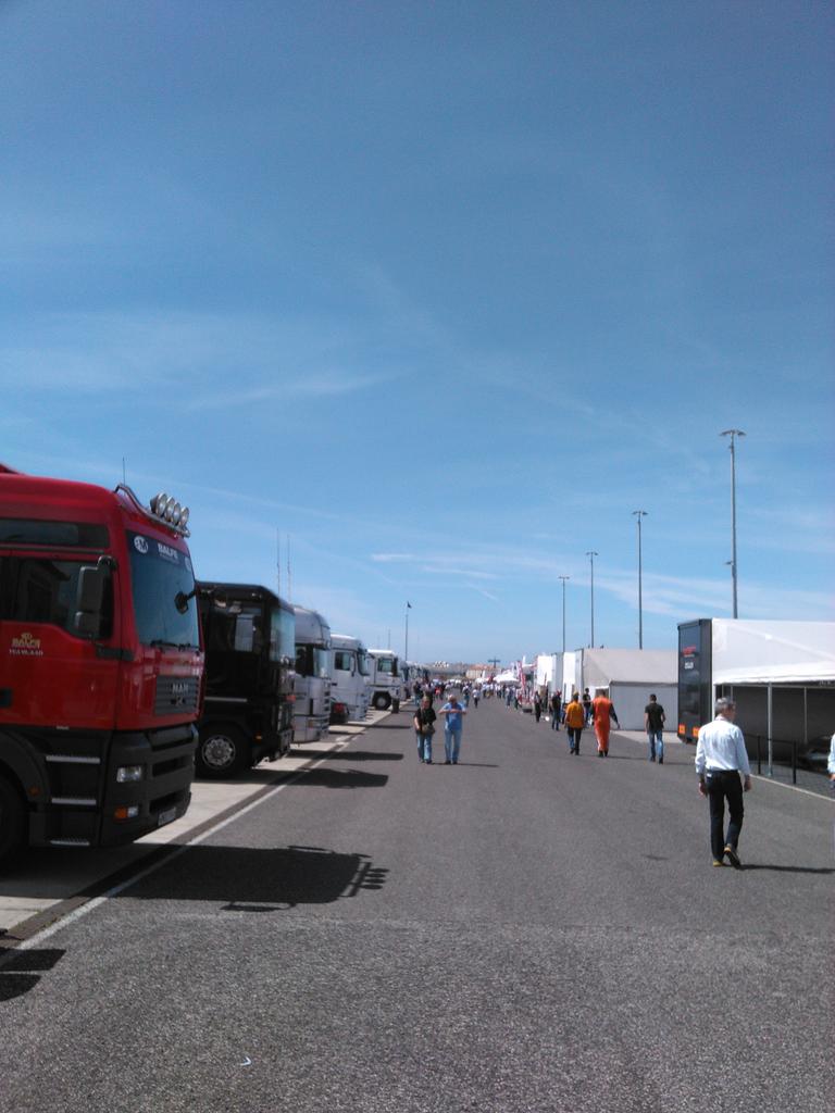 p2pc2e's tweet image. More of wot's going on here. @GT_Open @CIRCUITOESTORIL Like!  #gtopen #totalperformance