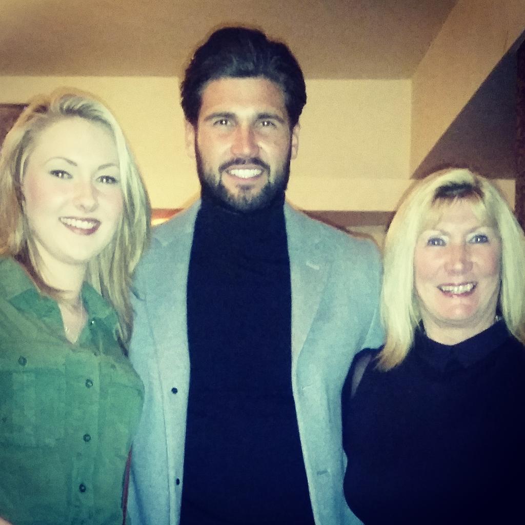 jayceeadele's tweet photo. @dan_edgar1 lovely to meet you last night! X http://t.co/Hr5md40Tcu