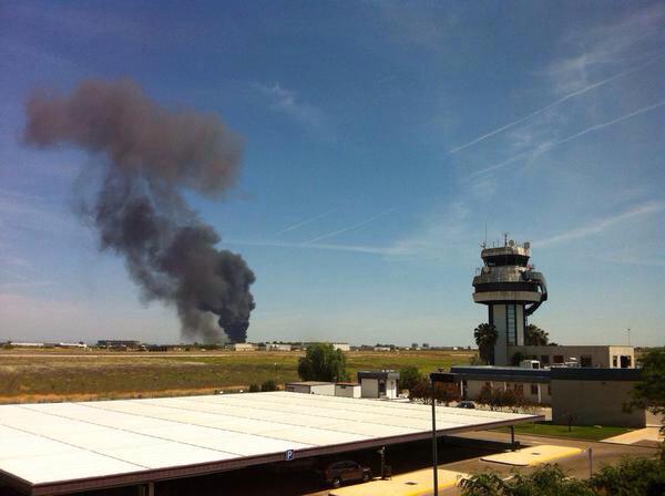 Airbus 00m Crashes Near Seville Airport In Spain Bangalore Aviation