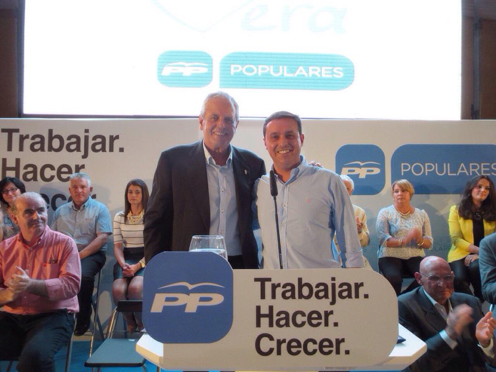 JoseCarmelo_J's tweet photo. presentación Candidatura de Vera del @ppopular_vera http://t.co/57zAIQMZ5f