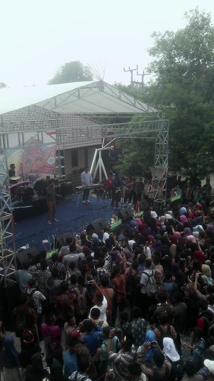 Kemeriahan kunto aji di <a href="/official_Tels/">SMK Telkom Telesandi</a>