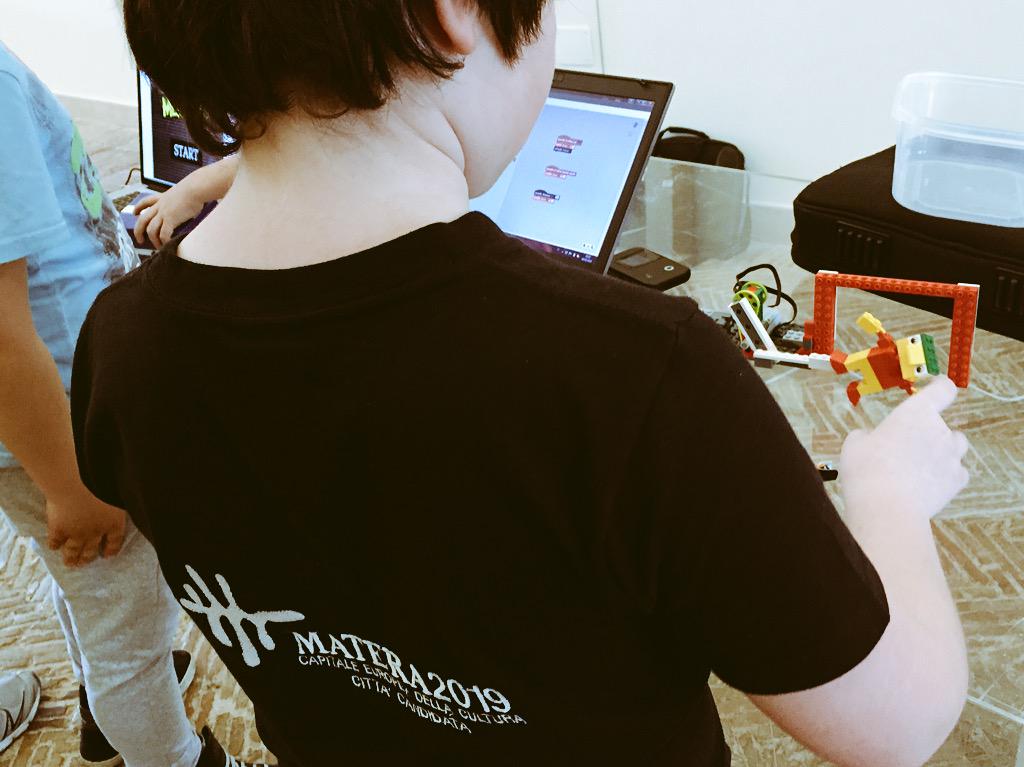 MiminoRICCIARDI's tweet image. Facciamo goal con #Scratch #OpenCoderCity #mt2019 PaoloVerri CoderDojoMT Piersoft AnthonyRimoli RiccardoLuna