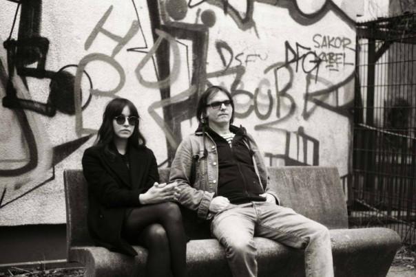 lesinrocks's tweet photo. “I Declare Nothing”, la collaboration entre Anton Newcombe et Tess Parks http://t.co/9epUFc0ZtA http://t.co/mCjTqoUpBG