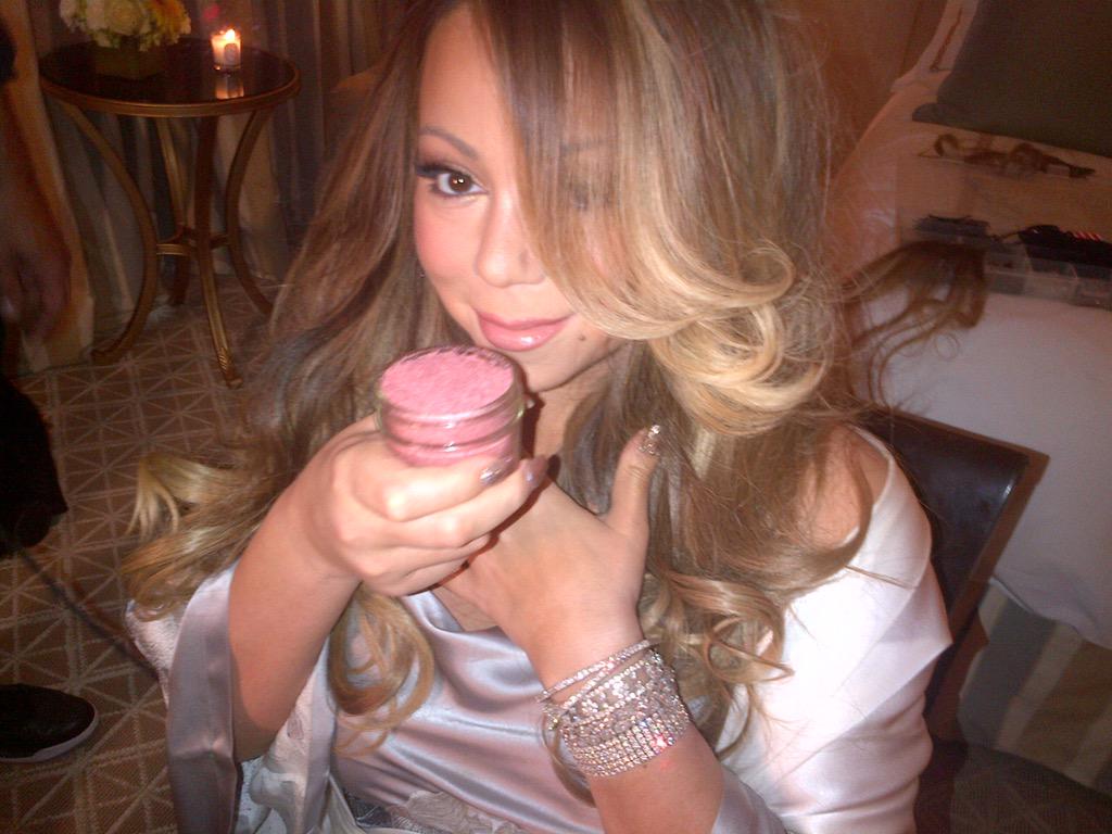 BuffHer's tweet photo. Extremely gorgeous &amp; beautiful glow! Thank you ❤️ @MariahCarey. Loving her Buff Her Strawberry Crumbles!  🍓 #buffher http://t.co/QvOoDXvH0B