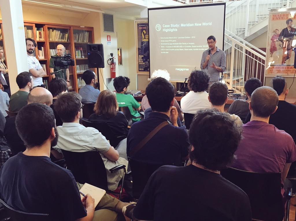 hexkeep's tweet photo. Listening to Luke Keighran from @MergeGamesLtd. Interesting talk about #Steam. #Svilupparty http://t.co/5QIhdcNwtH
