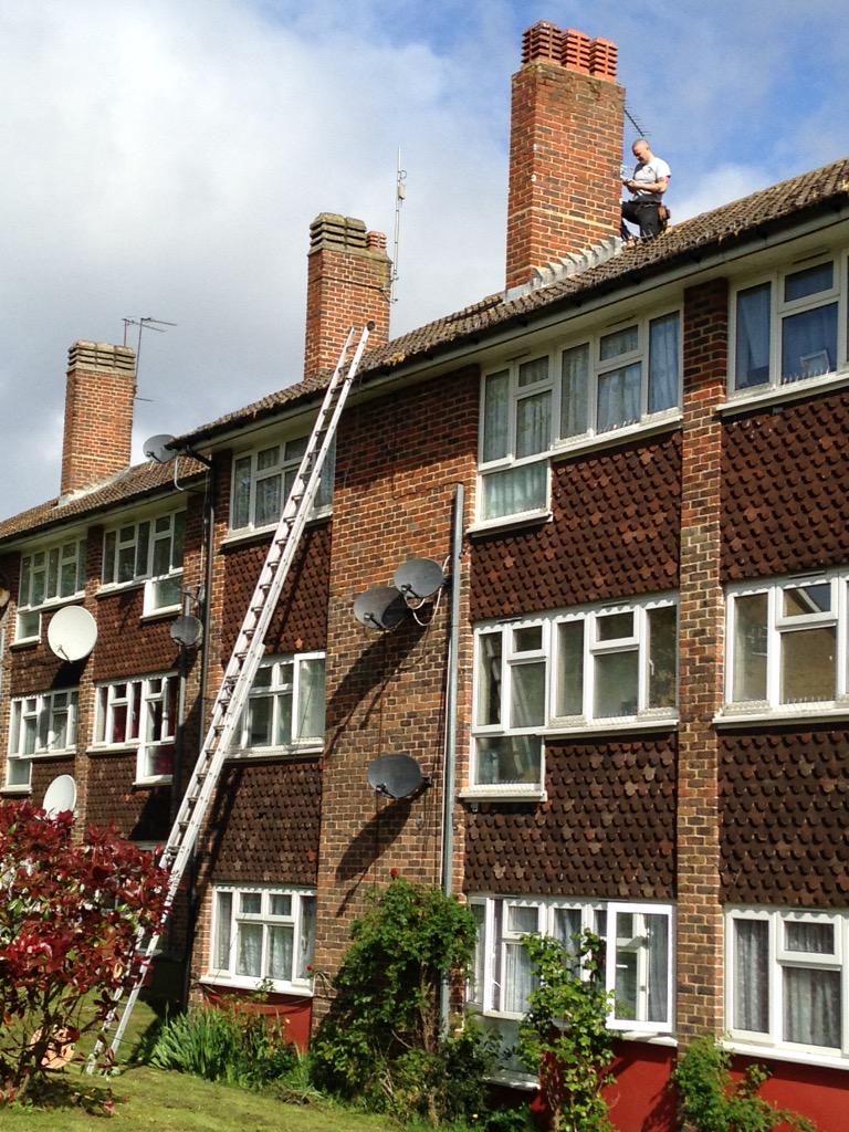 TVreception's tweet image. londonaerialsystems.com 2 other aerial companies said this was too high. C sections needed! #TVreception