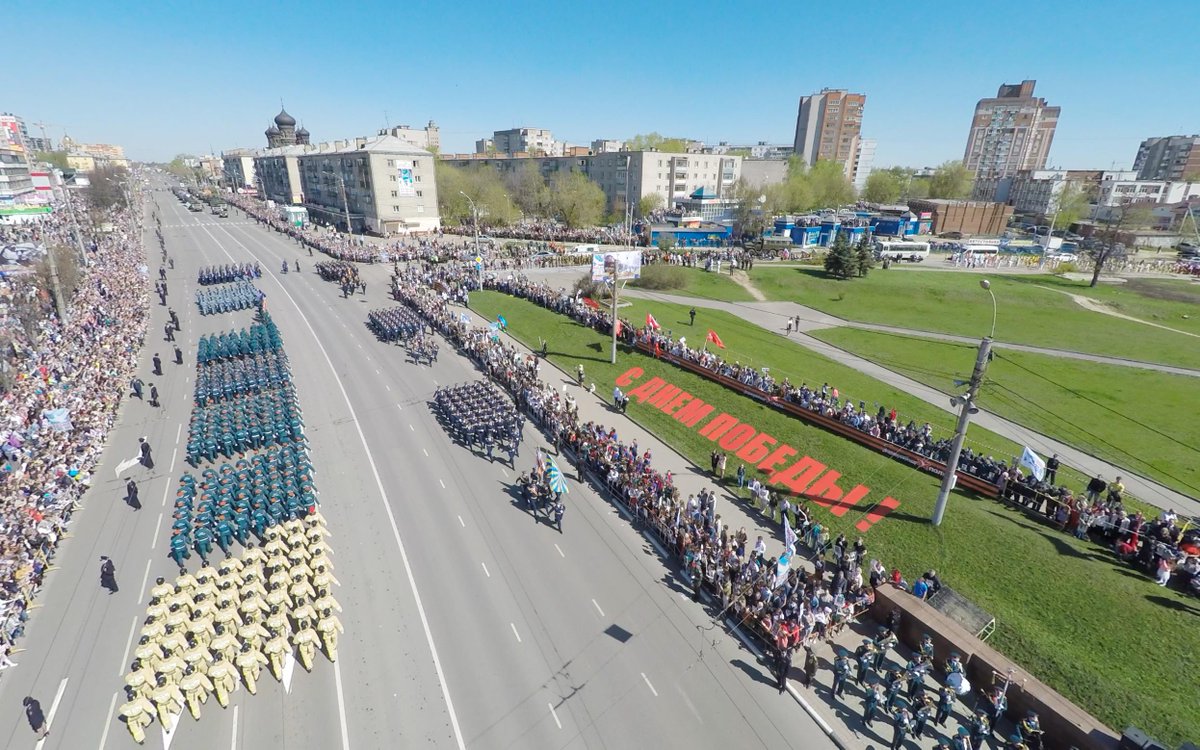 limivanovo's tweet photo. Парад победы. #Иваново #9мая #ПарадПобеды #Победа70 http://t.co/ZQuOwFTL5Y
