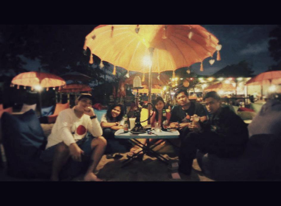 A (@bolipalip) on Twitter photo 