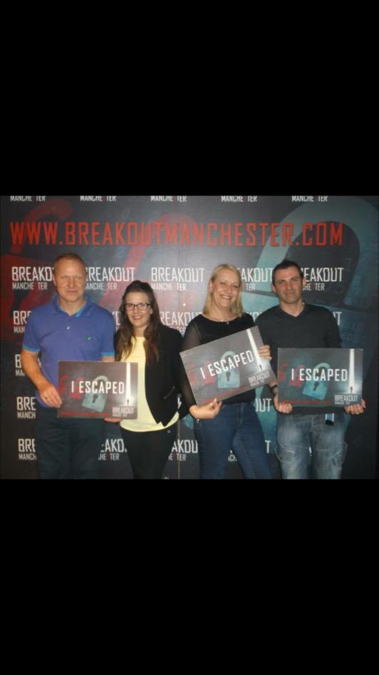theofficechimp's tweet photo. #Escaped http://t.co/Ss58hmqmb1