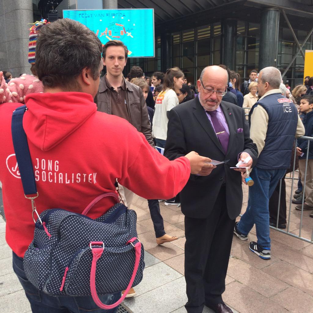 JSbelgie's tweet image. Actie aan @Europarl_NL tegen het plan van de lidstaten voor de bootvluchtelingen #endtritonsavelives #howmanymore