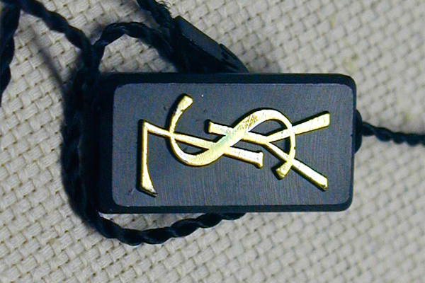 zevpack's tweet image. Plastic molded string tags - Another elegant way to promote your brand-names...