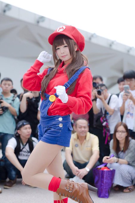 Twitterのコスプレ画像11