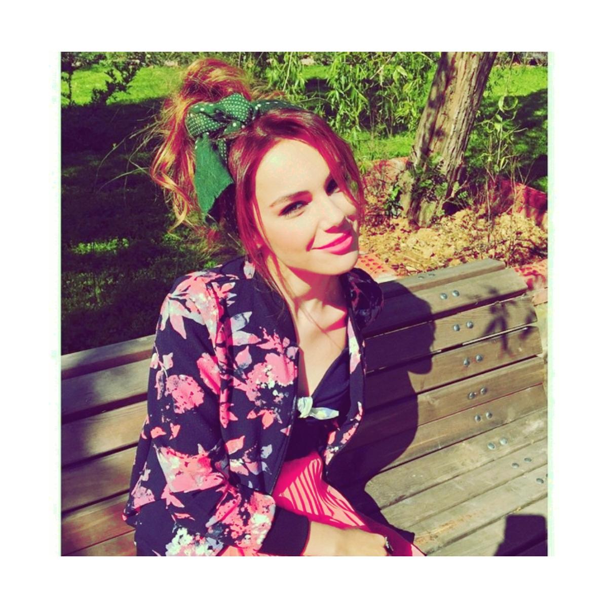 shopcukizlar's tweet photo. yağmur tanrısevsin iconları.
rt+fav yaparak alabilirsiniz. http://t.co/efzolELdW5