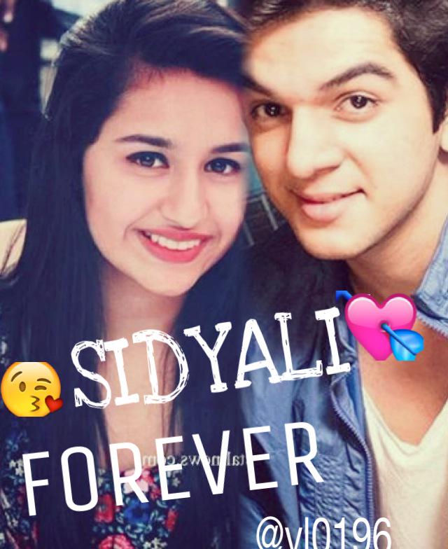 vl0196's tweet photo. We love you SIDYALI ❤️😃 @sanayapithawala @koulashwini2 @WarriorHigh 😘 http://t.co/Uc00PGy9JD