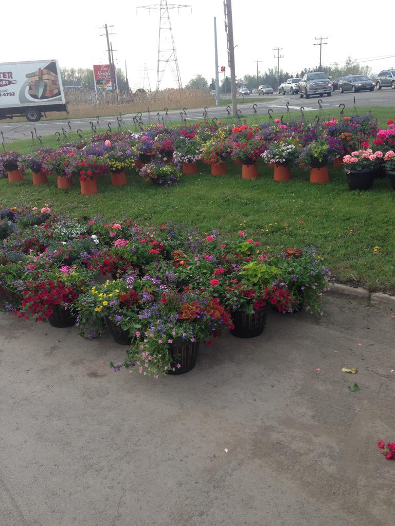 Today at Breezy Corners come get you Mother's Day flowers or something for the garden #hangers #planters #MothersDay