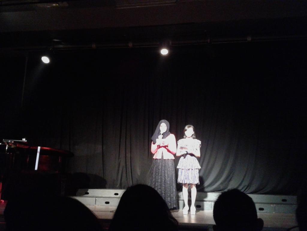 MC sudah membuka Harmonacht <a href="/DSC_UPI/">Padus B. Jerman UPI</a>