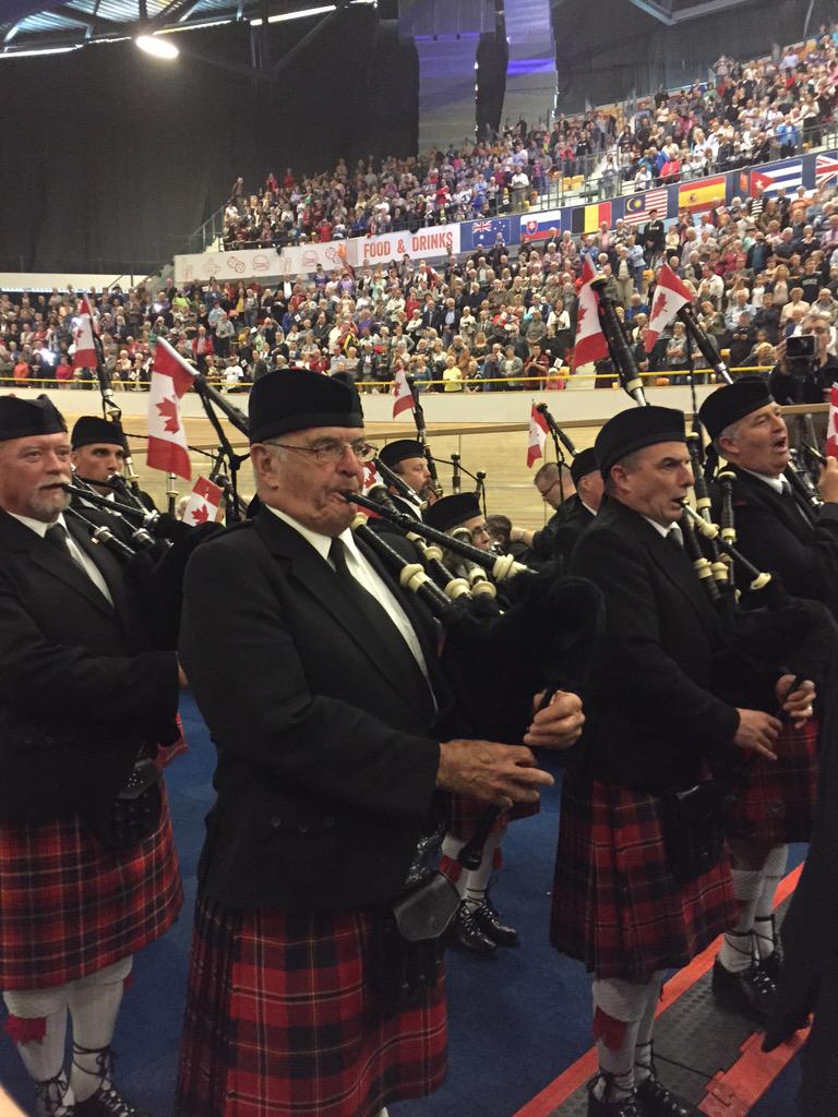 Victoria_LRE's tweet photo. Liberation festival #apeldoorn. Thank you Veterans! @liberationroute @vfondsvrede #Canada #WWII #tribute #VEDay70 http://t.co/uhN7WFuRZ7