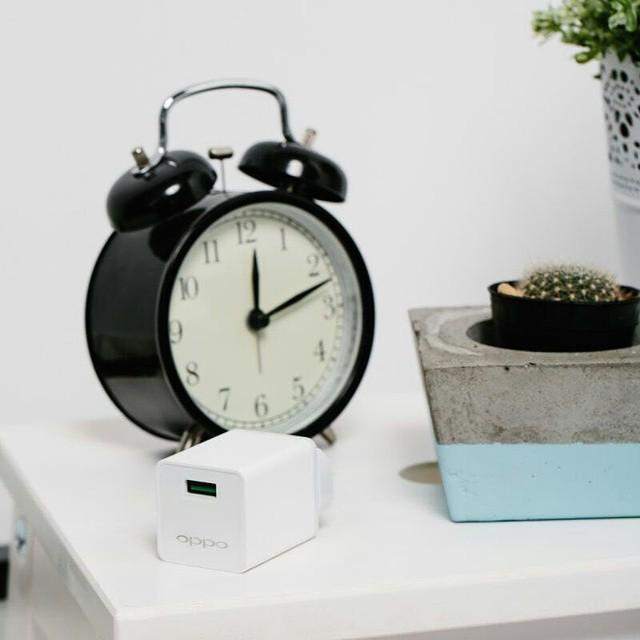 Wake up with a real Flash and get the VOOC out of bed! #VOOC ift.tt/1EliLzI