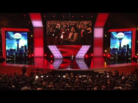 ItsSports_'s tweet photo. Jon Hamm Opens The ESPYS http://t.co/hWU7jiOozl #sports #espn http://t.co/WHumu4J9mW