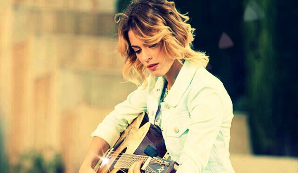 4Violetta4ever tweet picture