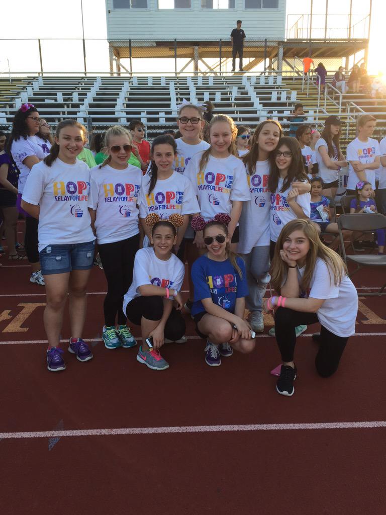 LastellaStacey's tweet photo. @RelayForLife @RelayForLifeTF #teamSuperSparklers #greatjob http://t.co/jiYvuB7vLs