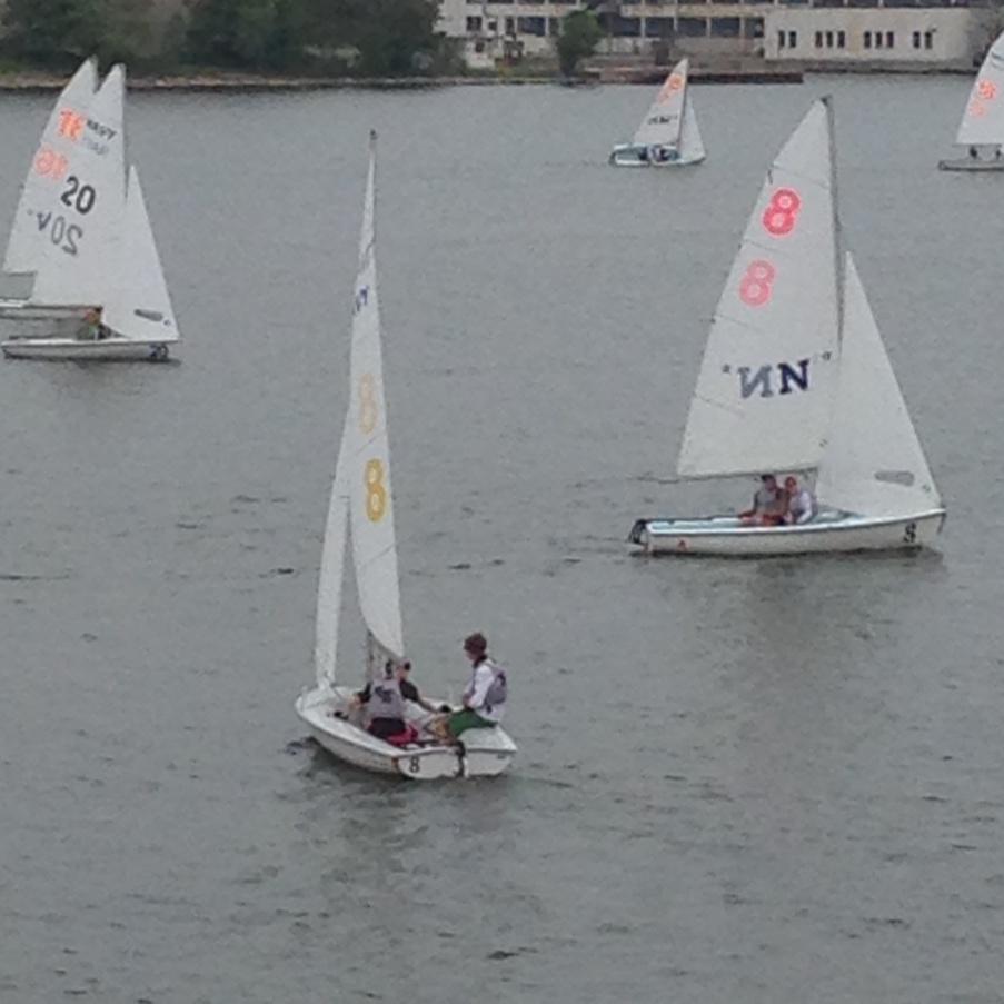 CRobots's tweet photo. ME Sailors take to the water for the start of the Mallory Cup races at the U.S. Navy Academy. http://t.co/RAsfN5XGFj
