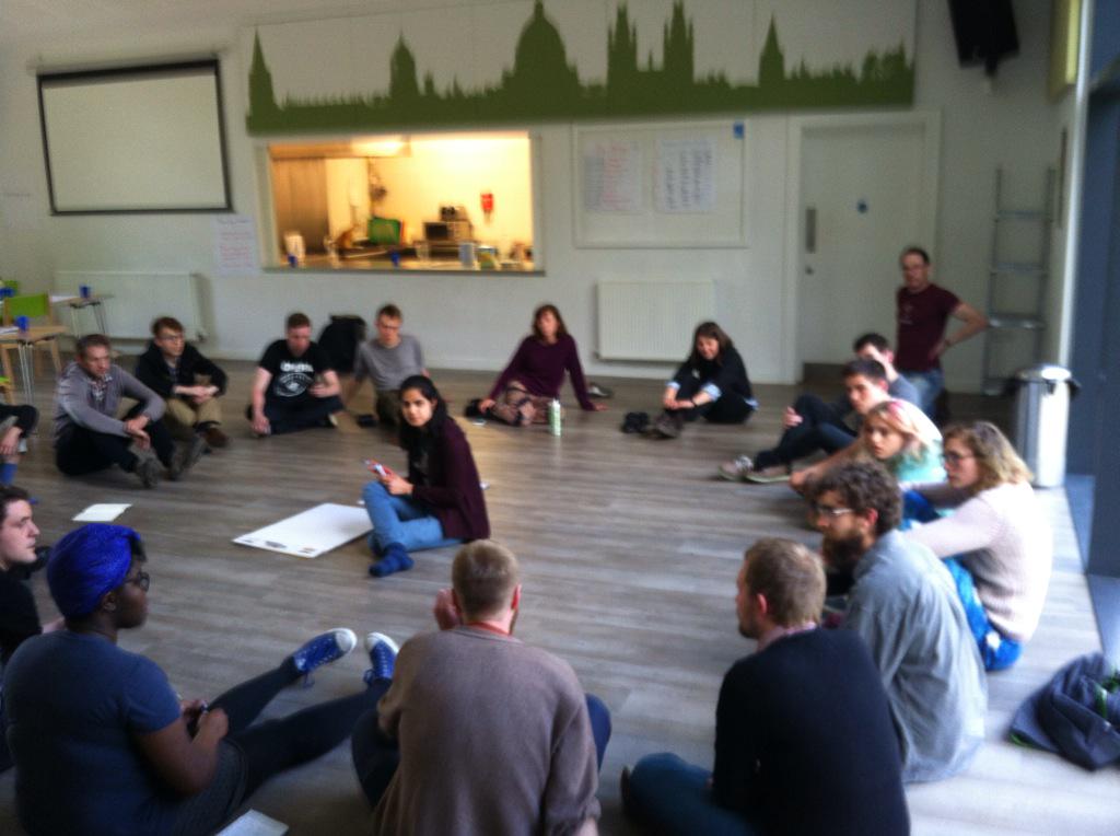 nath_brown's tweet photo. Some consensus decision making taking place @AltGen101 #youngcoops #workerweekend http://t.co/Z4gQUHsi8l