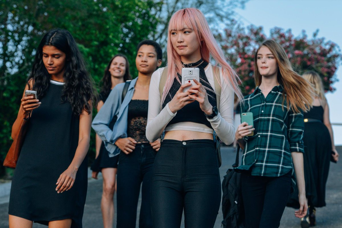 haveflair's tweet photo. See Tommy Ton's best street-style snaps from Palm Springs: https://t.co/dh7r90Nj5M https://t.co/dMy1SOKL4A #hair #mobile #london #belle