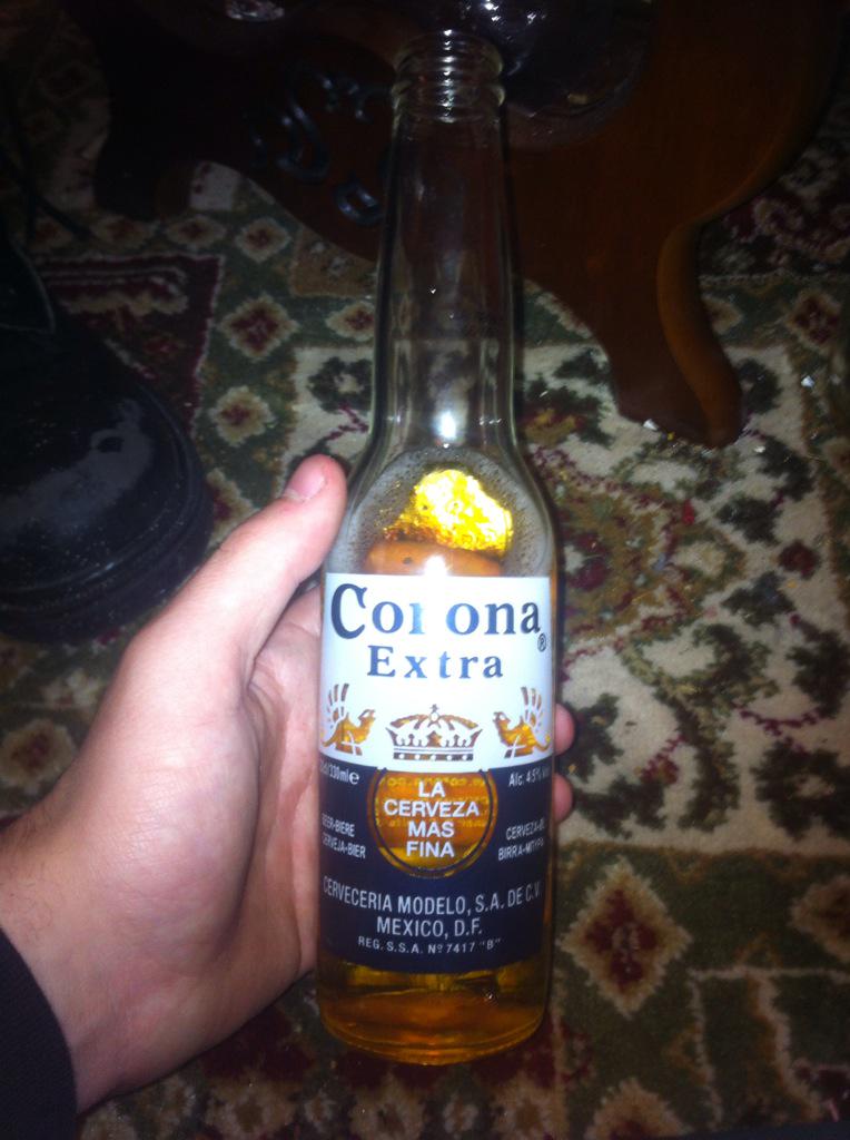 JayAppo's tweet image. salute la familia